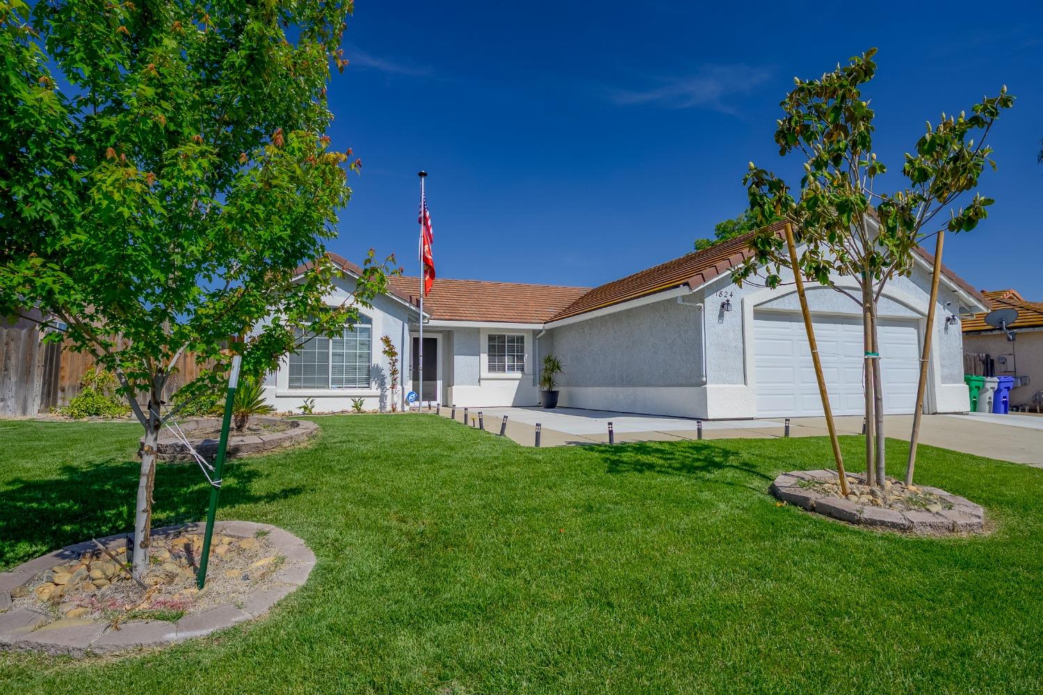 Augusta Lane, Atwater, California image 2