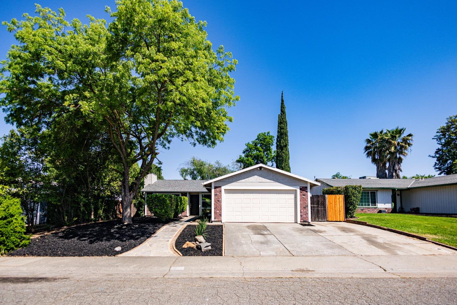 Earlcort Circle, Sacramento, California image 1