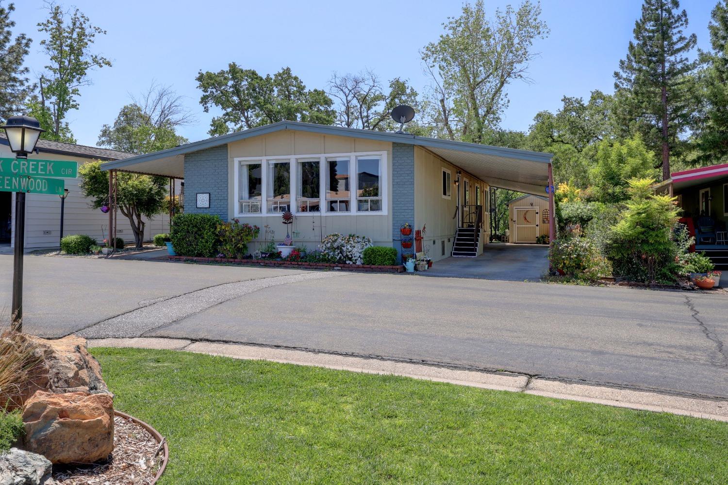 Detail Gallery Image 1 of 51 For 3765 Grass Valley Hwy 203, Auburn,  CA 95602 - 2 Beds | 2 Baths