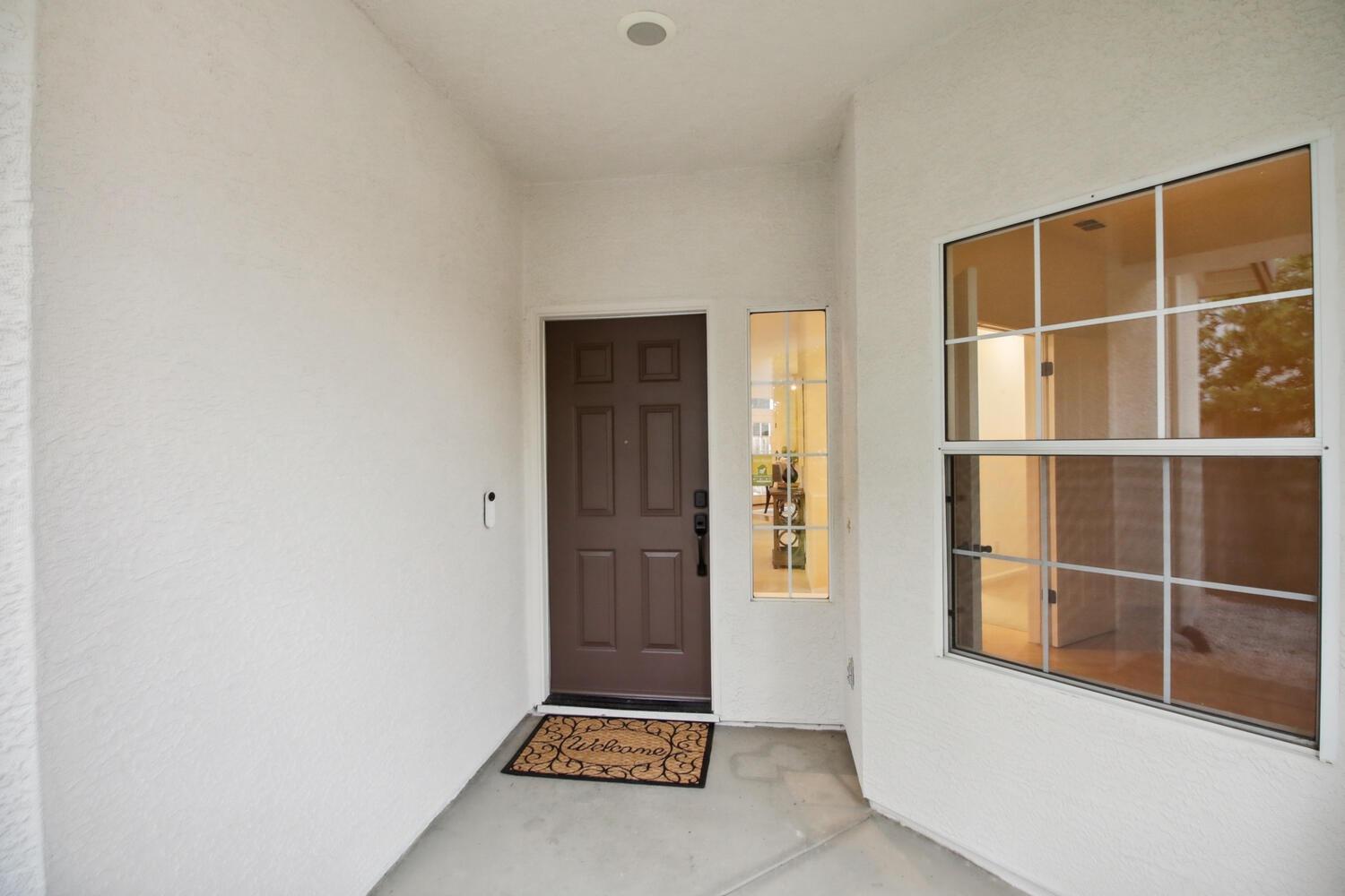 Detail Gallery Image 4 of 52 For 3837 Alegre Way, Davis,  CA 95618 - 3 Beds | 2 Baths