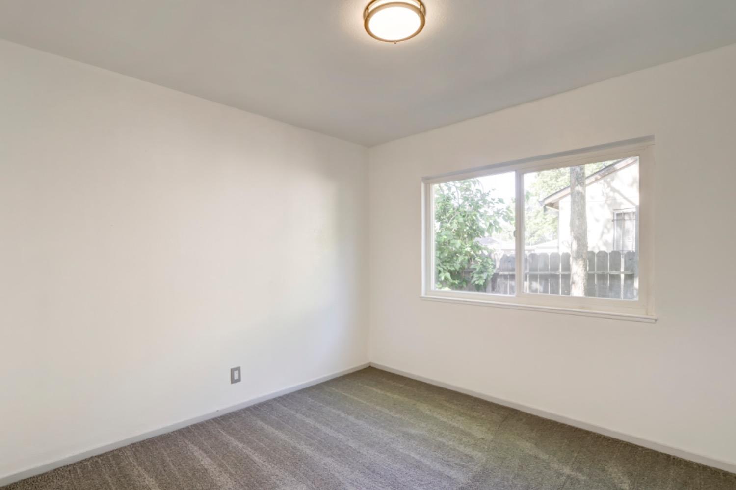 20th Avenue, Sacramento, California image 21