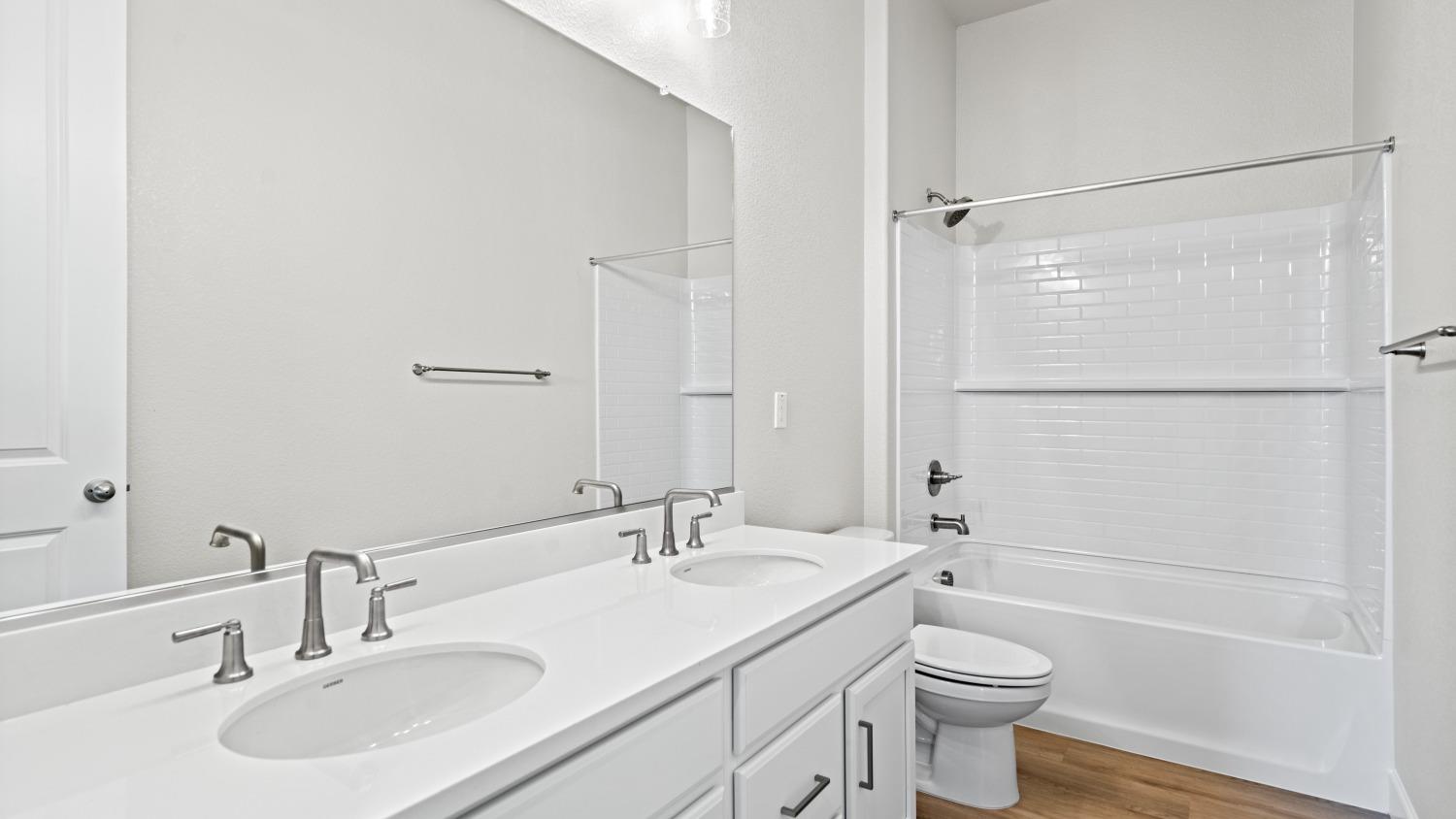 Detail Gallery Image 11 of 35 For 2119 Geneva Way, Manteca,  CA 95337 - 3 Beds | 2 Baths