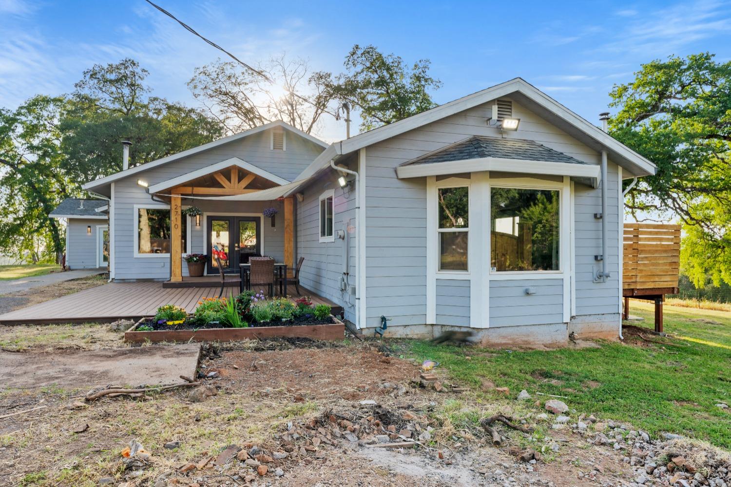 Detail Gallery Image 2 of 99 For 2710 Boulder Ln, Placerville,  CA 95667 - 4 Beds | 3 Baths