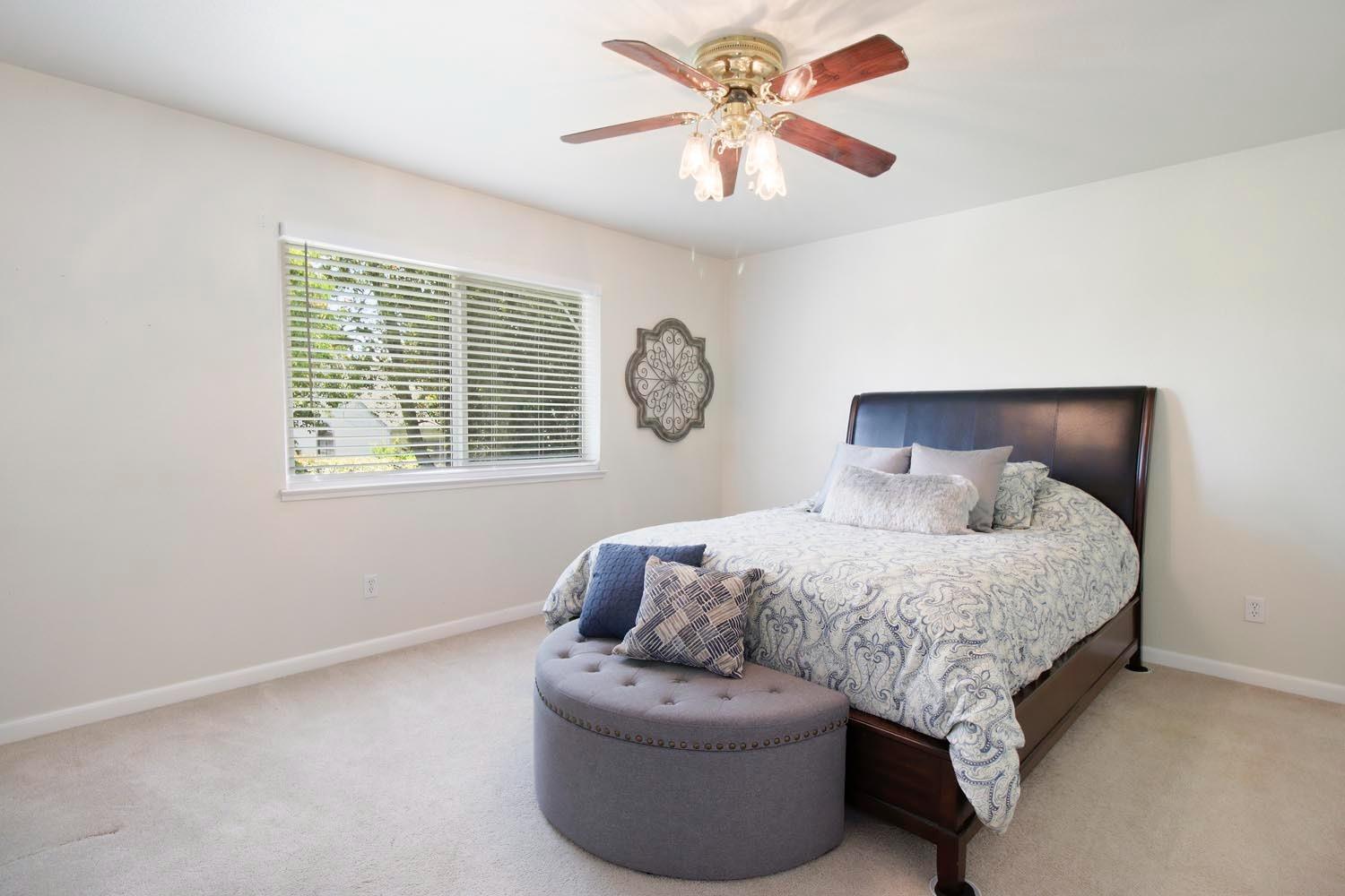 Pleasantglen Way, Elk Grove, California image 37
