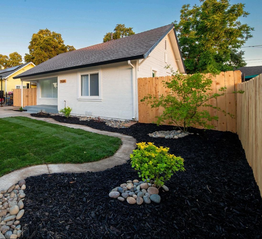 E Robertson Street, Stockton, California image 3