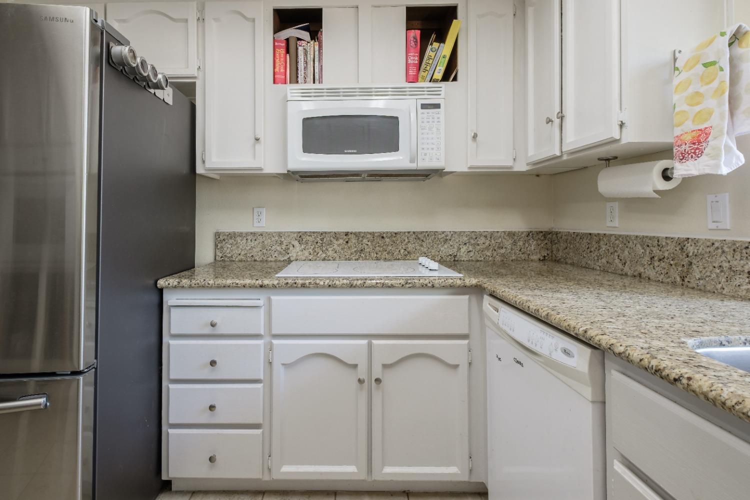 Platte River Court, Rancho Cordova, California image 20