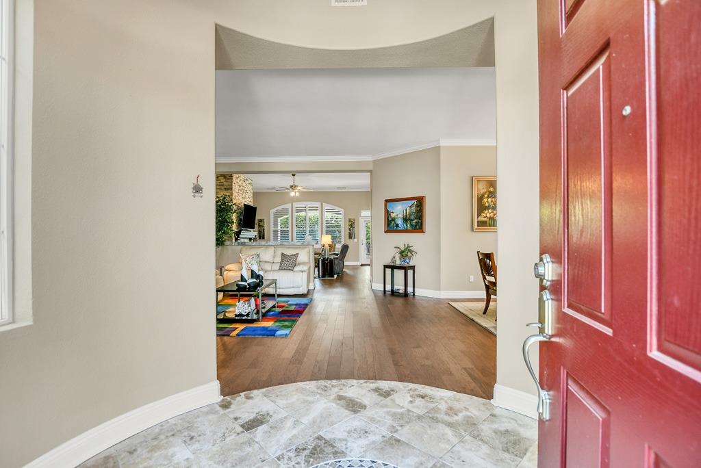 Katy Way, Brentwood, California image 10