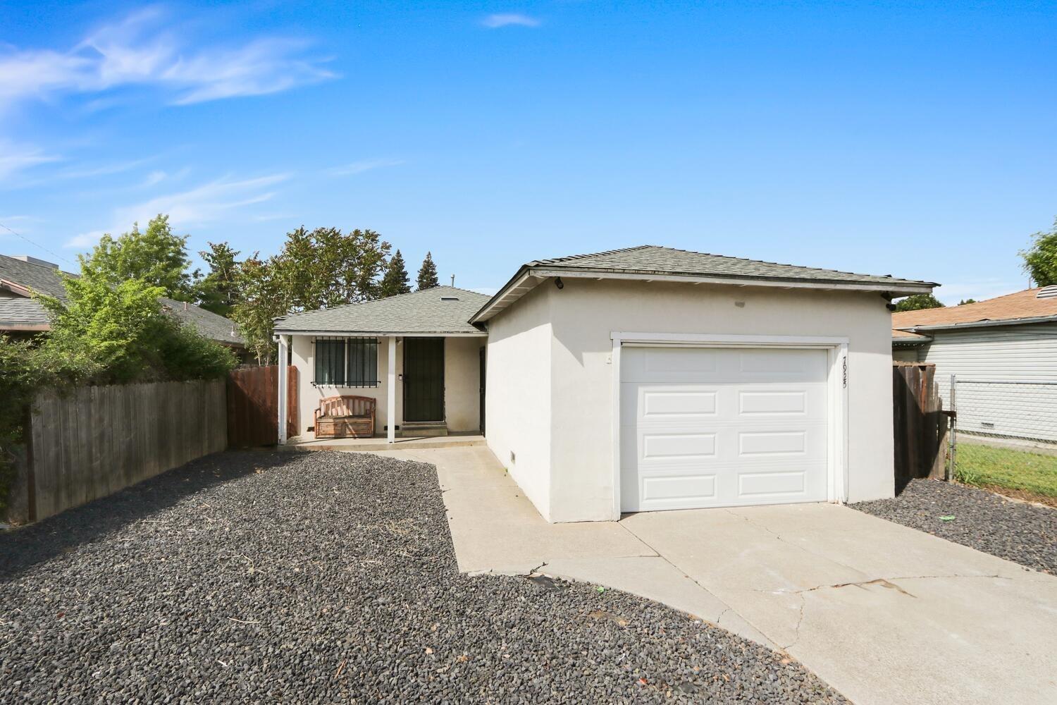 32nd Avenue, Sacramento, California image 1