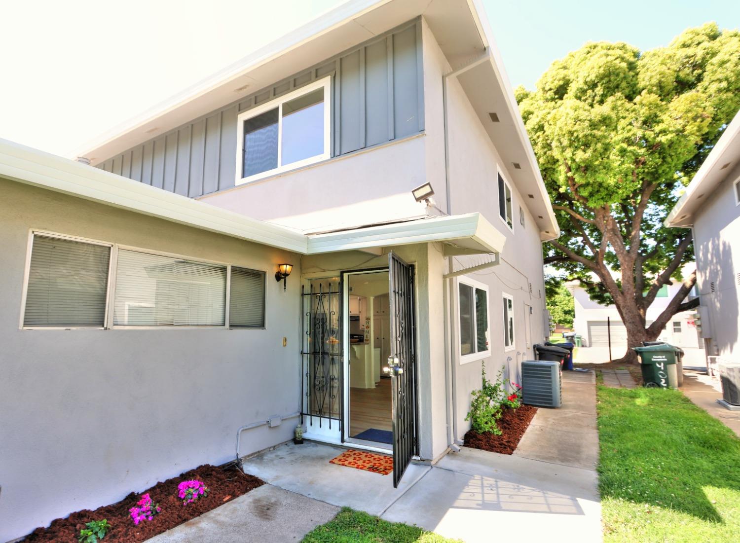 Casals Street, Sacramento, California image 2