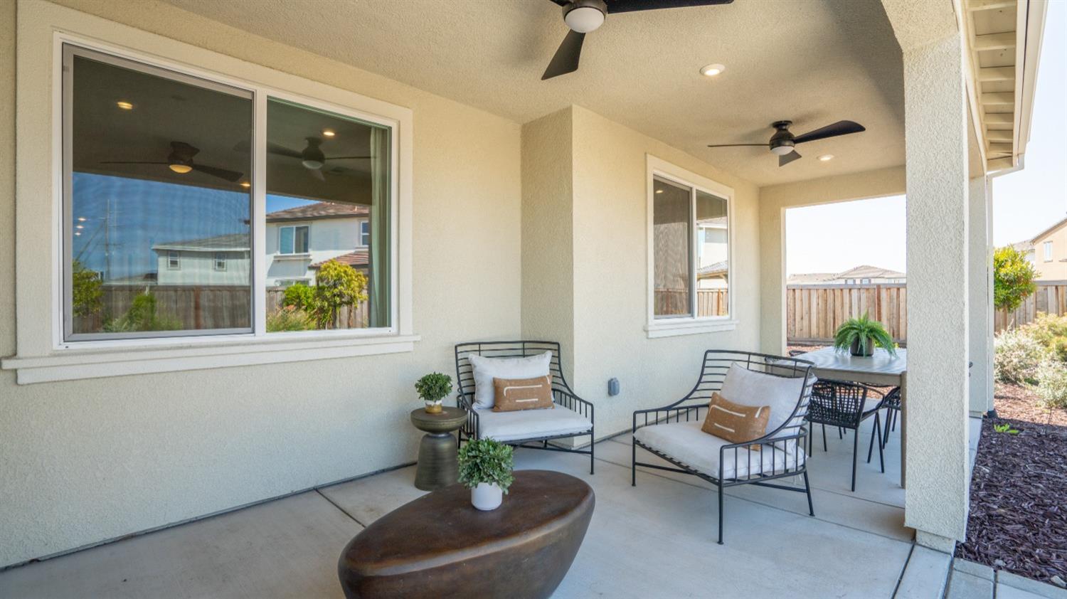 Detail Gallery Image 30 of 36 For 1079 Fiano Pl, Manteca,  CA 95337 - 4 Beds | 3 Baths