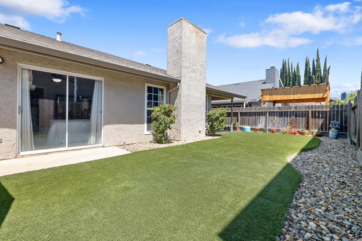 Detail Gallery Image 33 of 33 For 2088 Shadow Park Dr, Turlock,  CA 95380 - 3 Beds | 2 Baths
