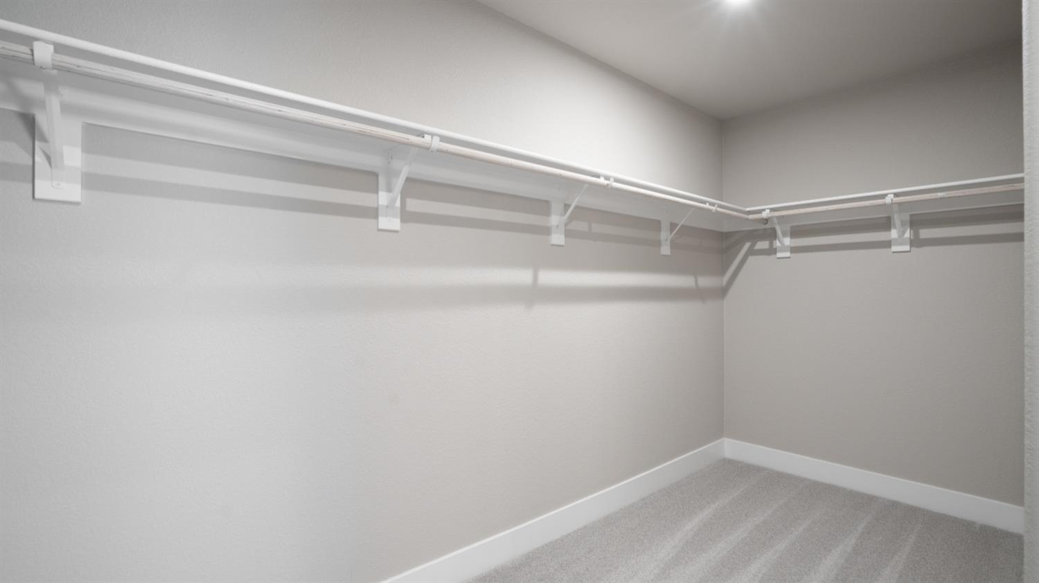 Detail Gallery Image 35 of 41 For 1096 Fiano Pl, Manteca,  CA 95337 - 4 Beds | 3 Baths