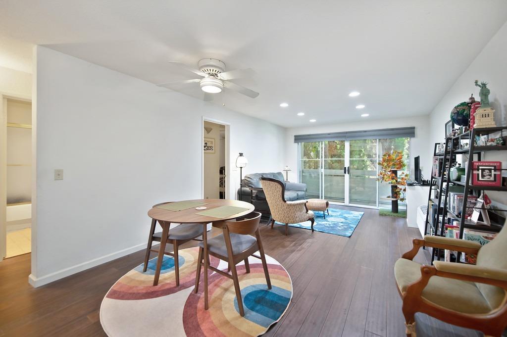 Photo #10: 225054035 Listing: Photo #10