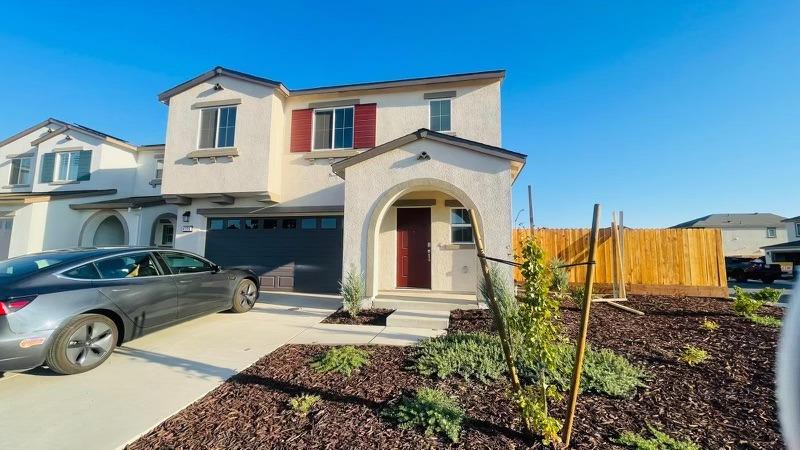 Detail Gallery Image 3 of 30 For 4226 Sierra St, Riverbank,  CA 95367 - 3 Beds | 2/1 Baths