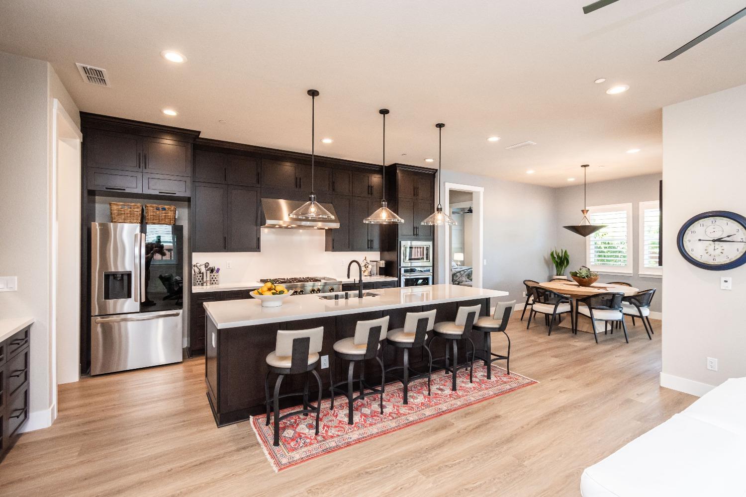 Brookview Drive, Folsom, California image 4