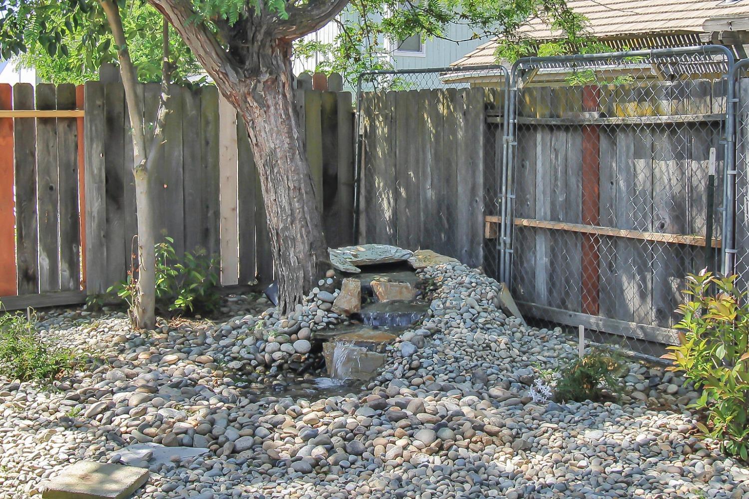Bull Mountain Circle, Elk Grove, California image 31