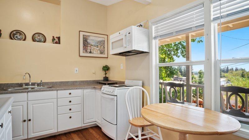 Detail Gallery Image 39 of 75 For 102 Pleasant St, Colfax,  CA 95713 - 4 Beds | 3 Baths