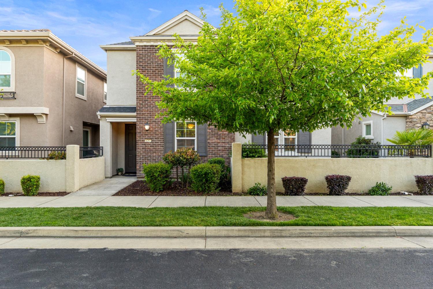 Bob Doyle Drive, Roseville, California image 3