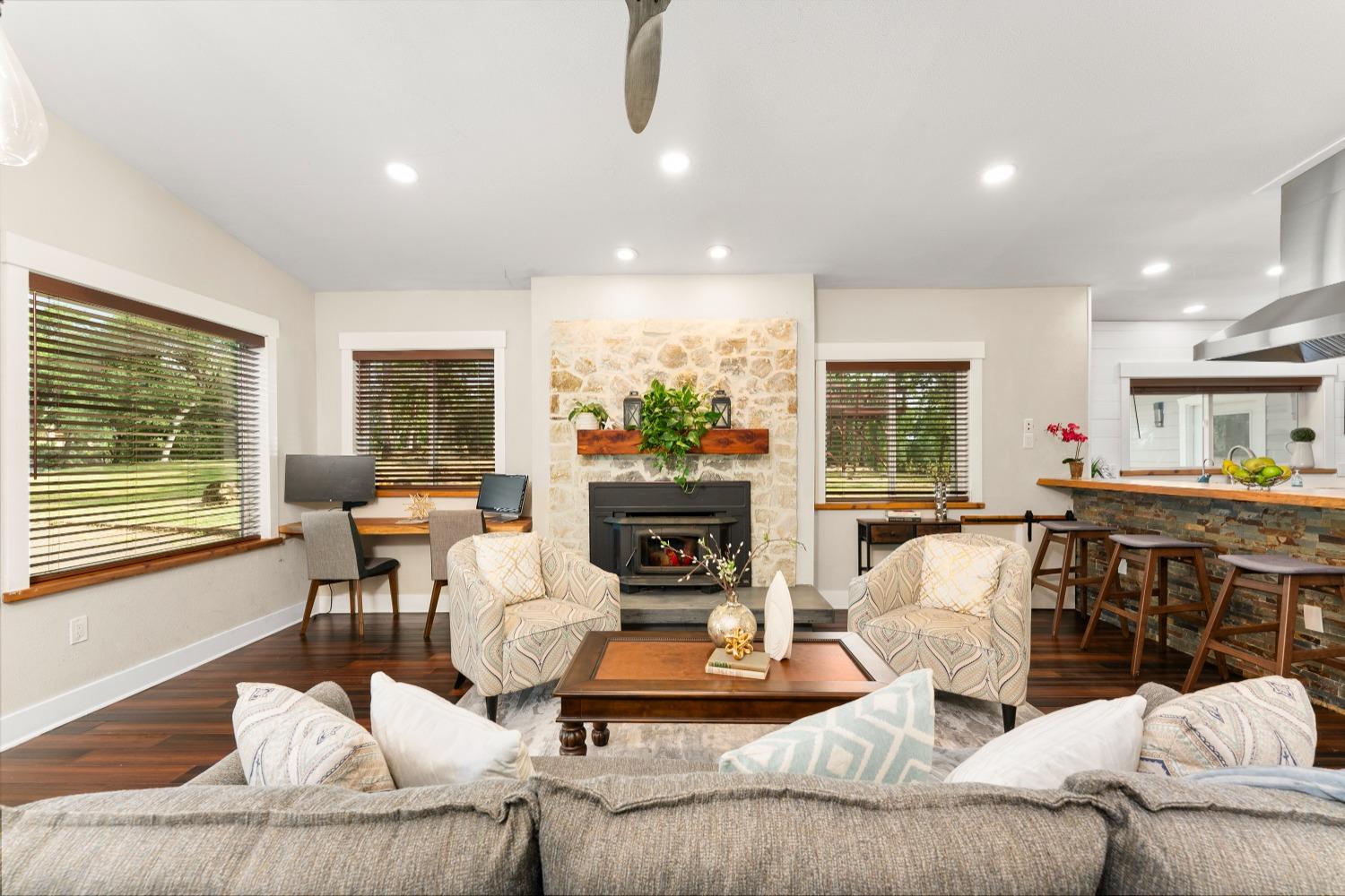 Detail Gallery Image 6 of 99 For 2710 Boulder Ln, Placerville,  CA 95667 - 4 Beds | 3 Baths