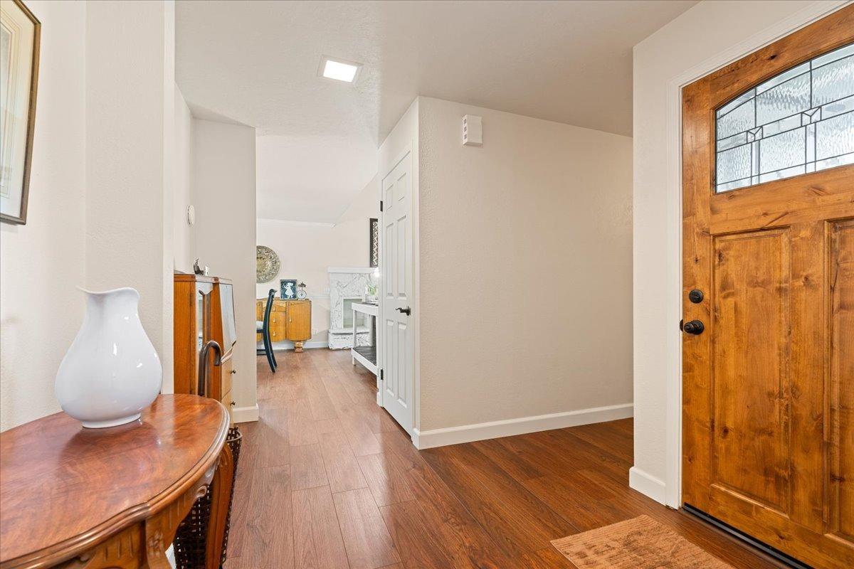 Detail Gallery Image 11 of 68 For 18017 Foxtail Dr, Penn Valley,  CA 95946 - 2 Beds | 1/1 Baths