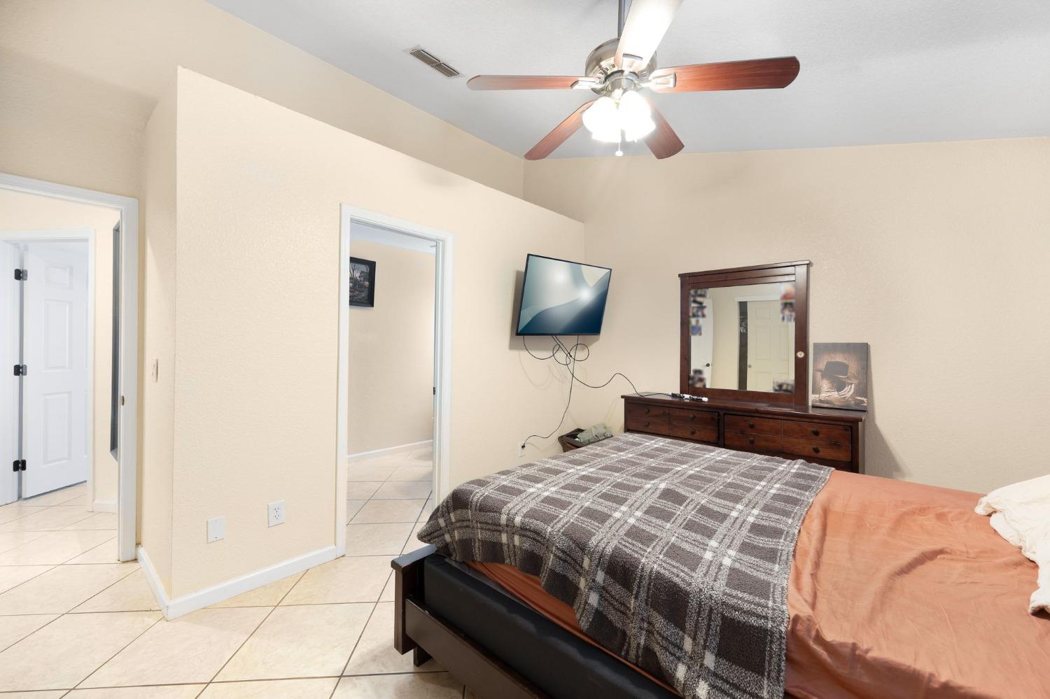 Detail Gallery Image 24 of 36 For 866 Golden Heights Dr, Galt,  CA 95632 - 4 Beds | 2 Baths