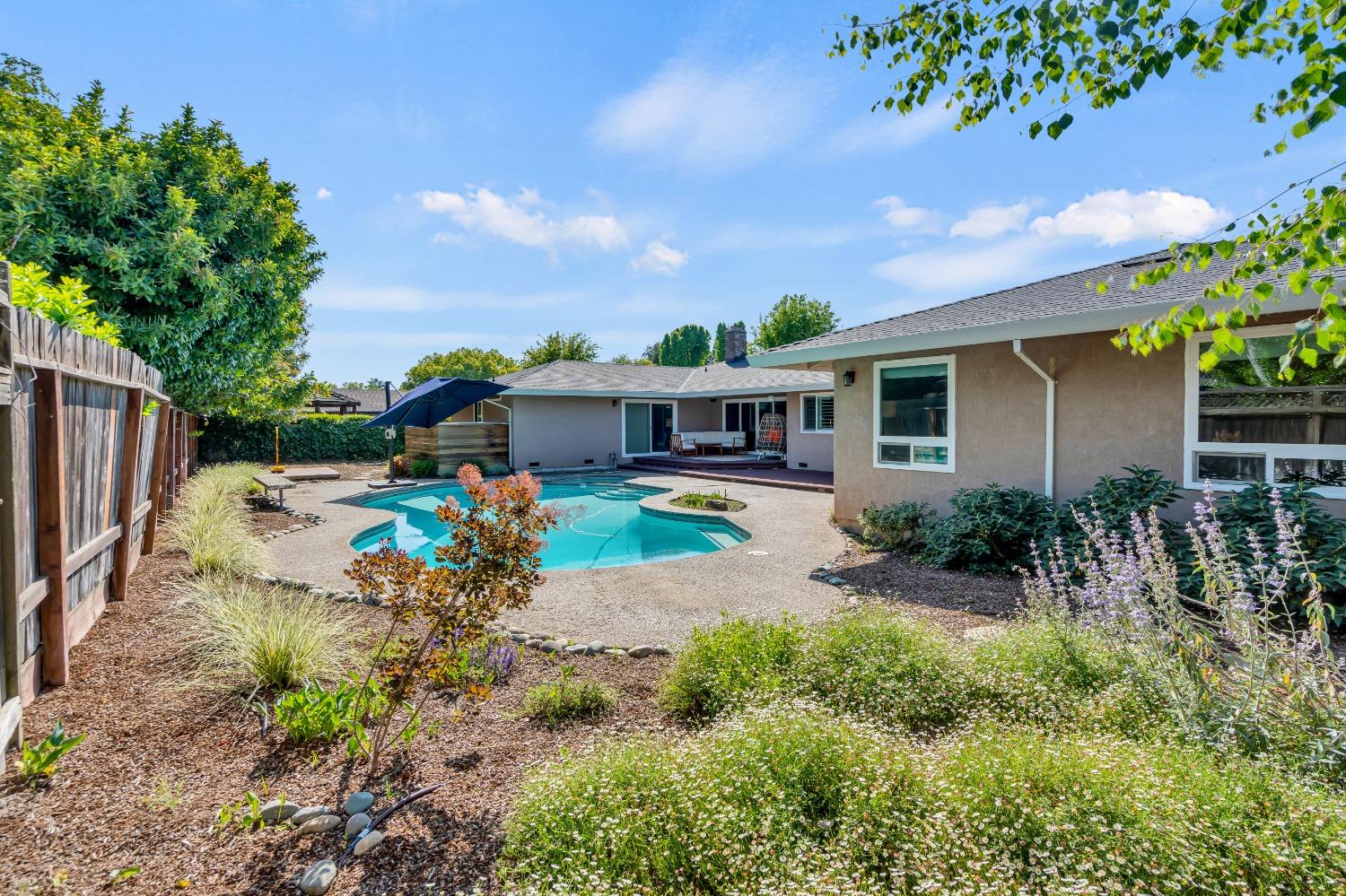 Detail Gallery Image 55 of 64 For 4644 American River Dr, Sacramento,  CA 95864 - 5 Beds | 3 Baths