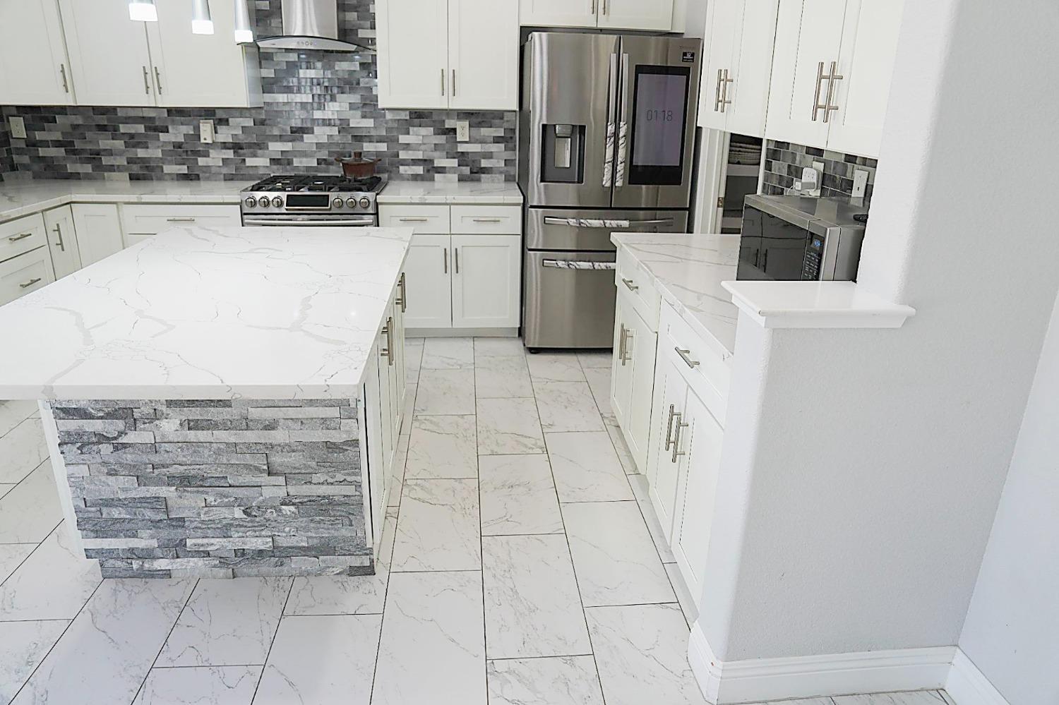 Detail Gallery Image 26 of 71 For 8919 Haflinger Way, Elk Grove,  CA 95757 - 5 Beds | 3 Baths