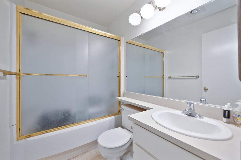 Photo #19: 225054035 Listing: Photo #19