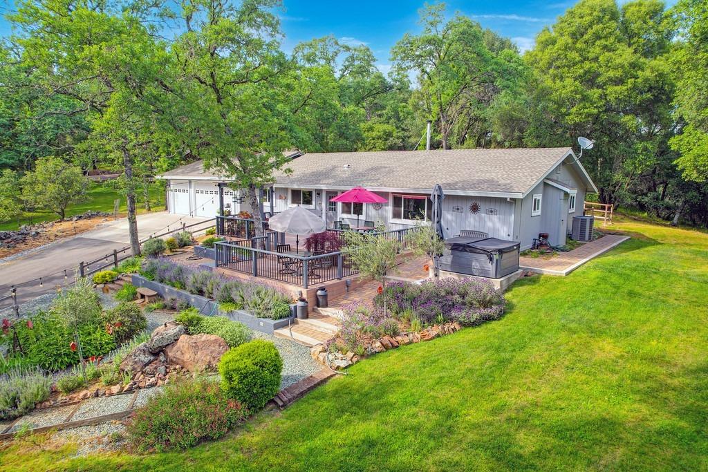 Detail Gallery Image 2 of 73 For 3200 Roughwood Rd, Shingle Springs,  CA 95682 - 3 Beds | 3 Baths