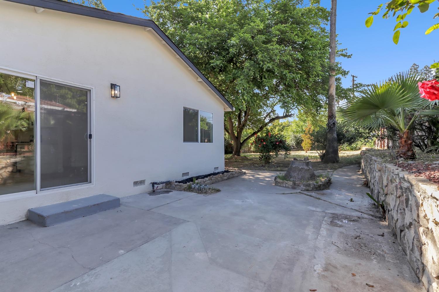 Pin Oak Court, Fair Oaks, California image 37