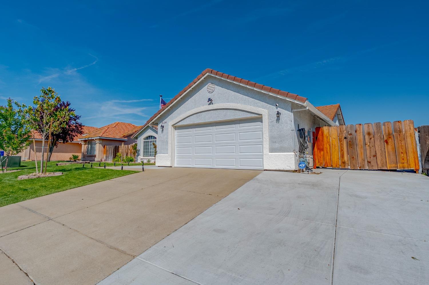 Augusta Lane, Atwater, California image 6