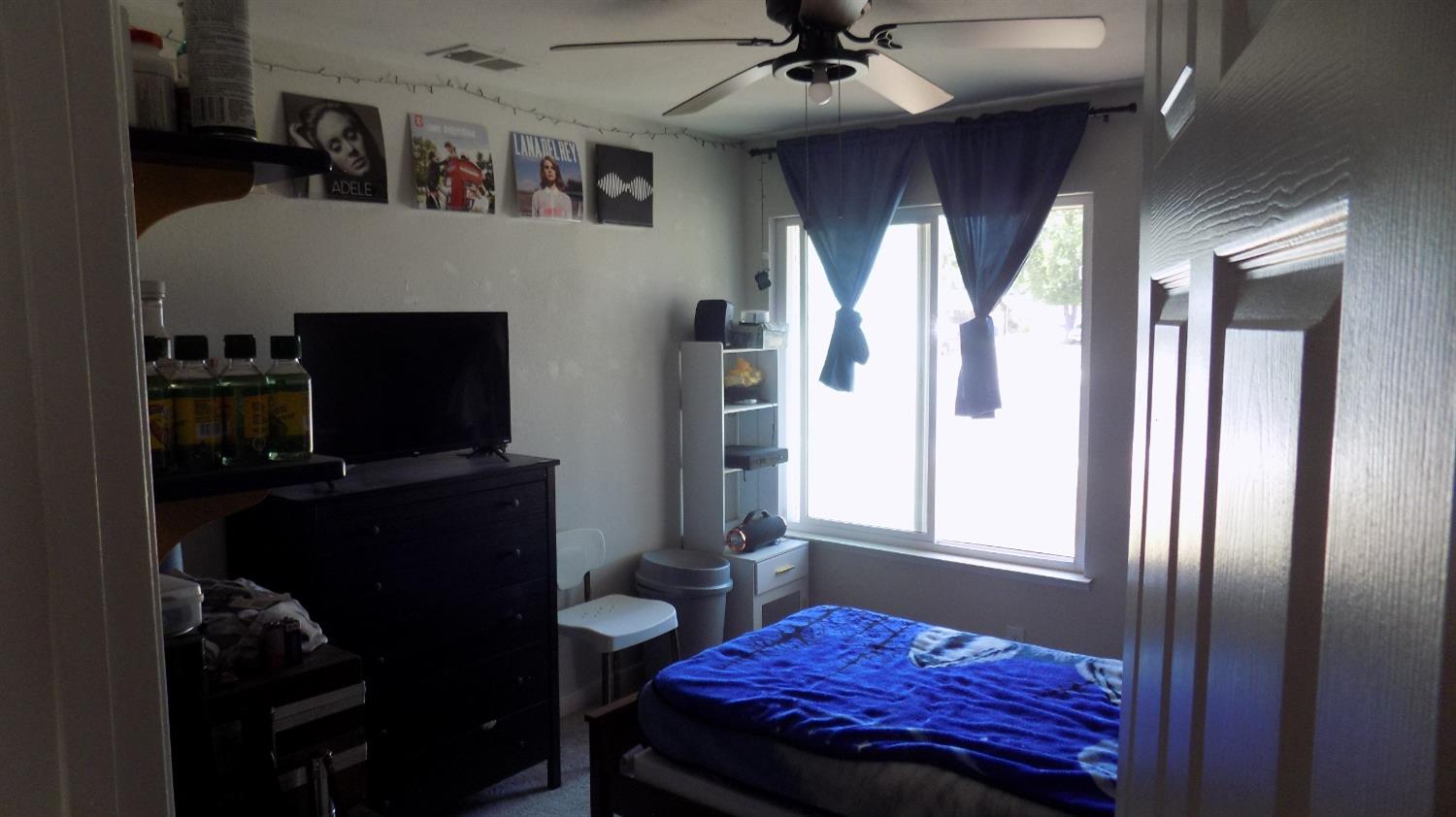 Cherokee Avenue, Merced, California image 7