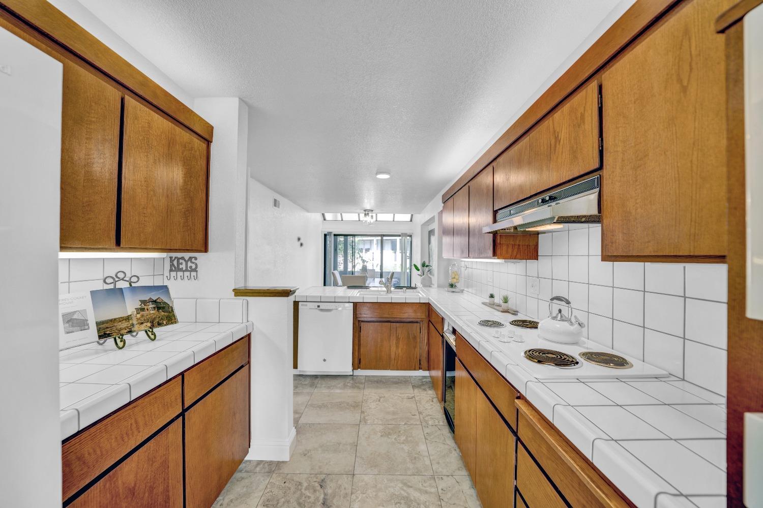 Embarcadero Drive #2, Stockton, California image 36