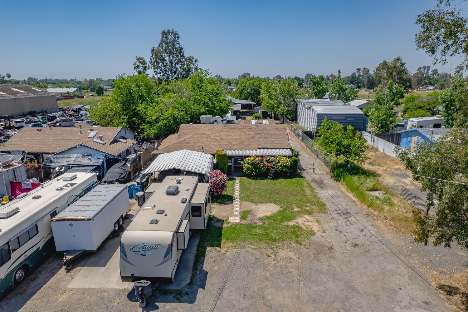 Detail Gallery Image 43 of 52 For 6849 26th St, Rio Linda,  CA 95673 - 3 Beds | 2 Baths