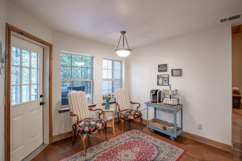 Detail Gallery Image 12 of 28 For 522 Ponderosa Way, Colfax,  CA 95713 - 4 Beds | 3/1 Baths