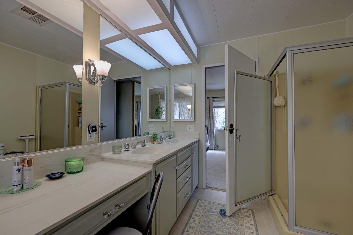 Detail Gallery Image 32 of 51 For 3765 Grass Valley Hwy 203, Auburn,  CA 95602 - 2 Beds | 2 Baths
