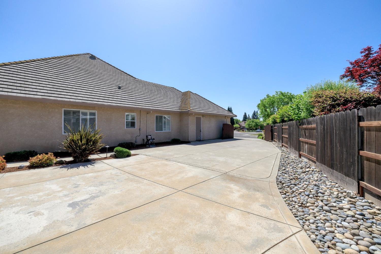 Detail Gallery Image 57 of 77 For 11325 Wild Oak Dr, Oakdale,  CA 95361 - 4 Beds | 2/1 Baths