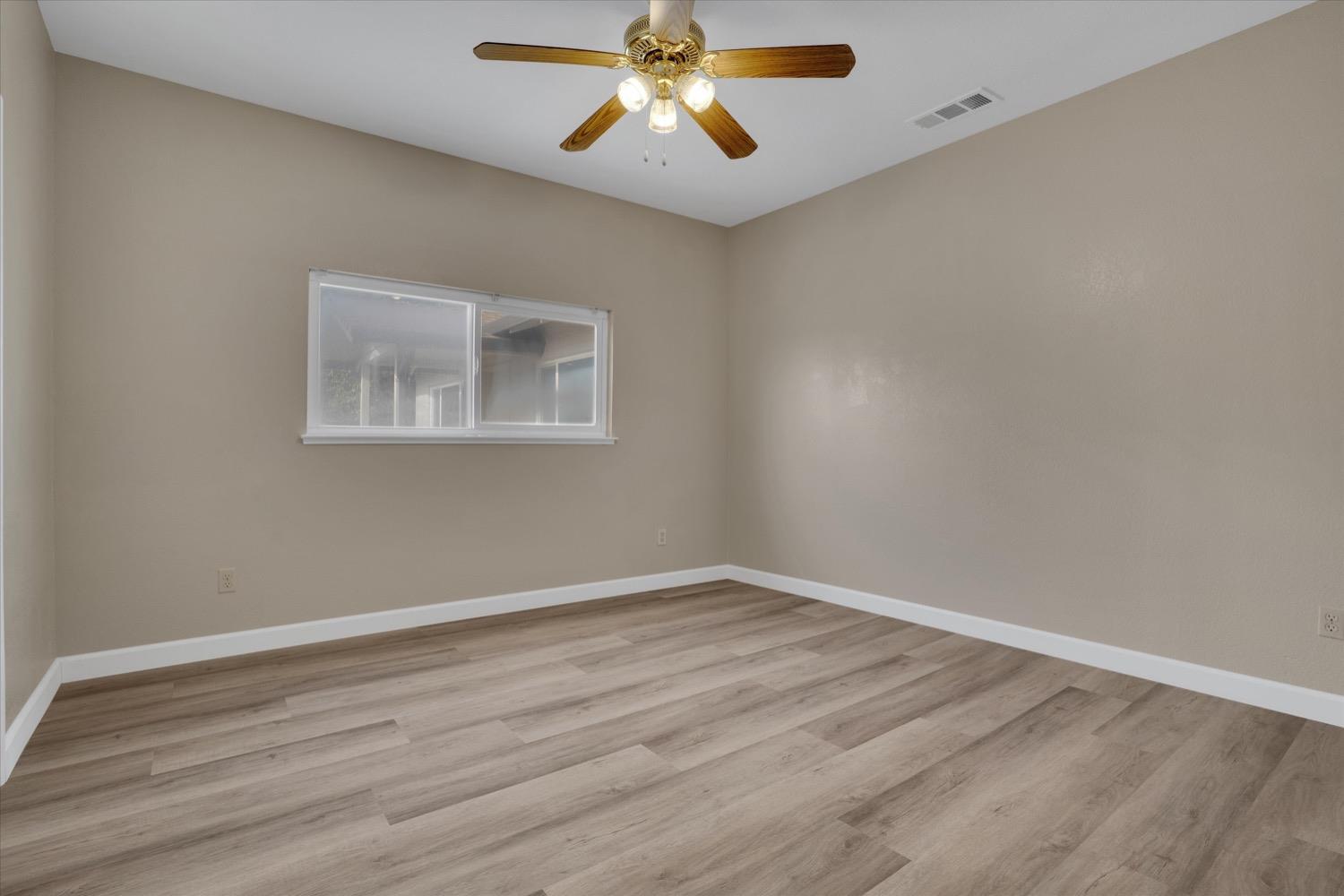 Detail Gallery Image 28 of 46 For 21549 E River Rd, Escalon,  CA 95320 - 3 Beds | 2 Baths