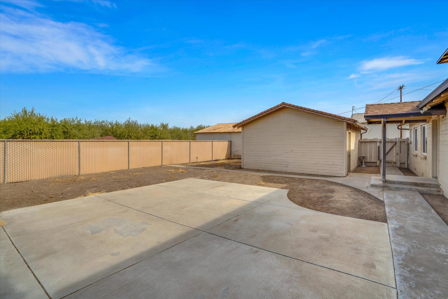 Detail Gallery Image 34 of 46 For 21549 E River Rd, Escalon,  CA 95320 - 3 Beds | 2 Baths
