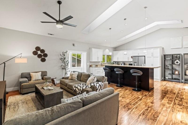 Detail Gallery Image 11 of 48 For 24740 Oro Valley Rd, Auburn,  CA 95602 - 4 Beds | 2 Baths
