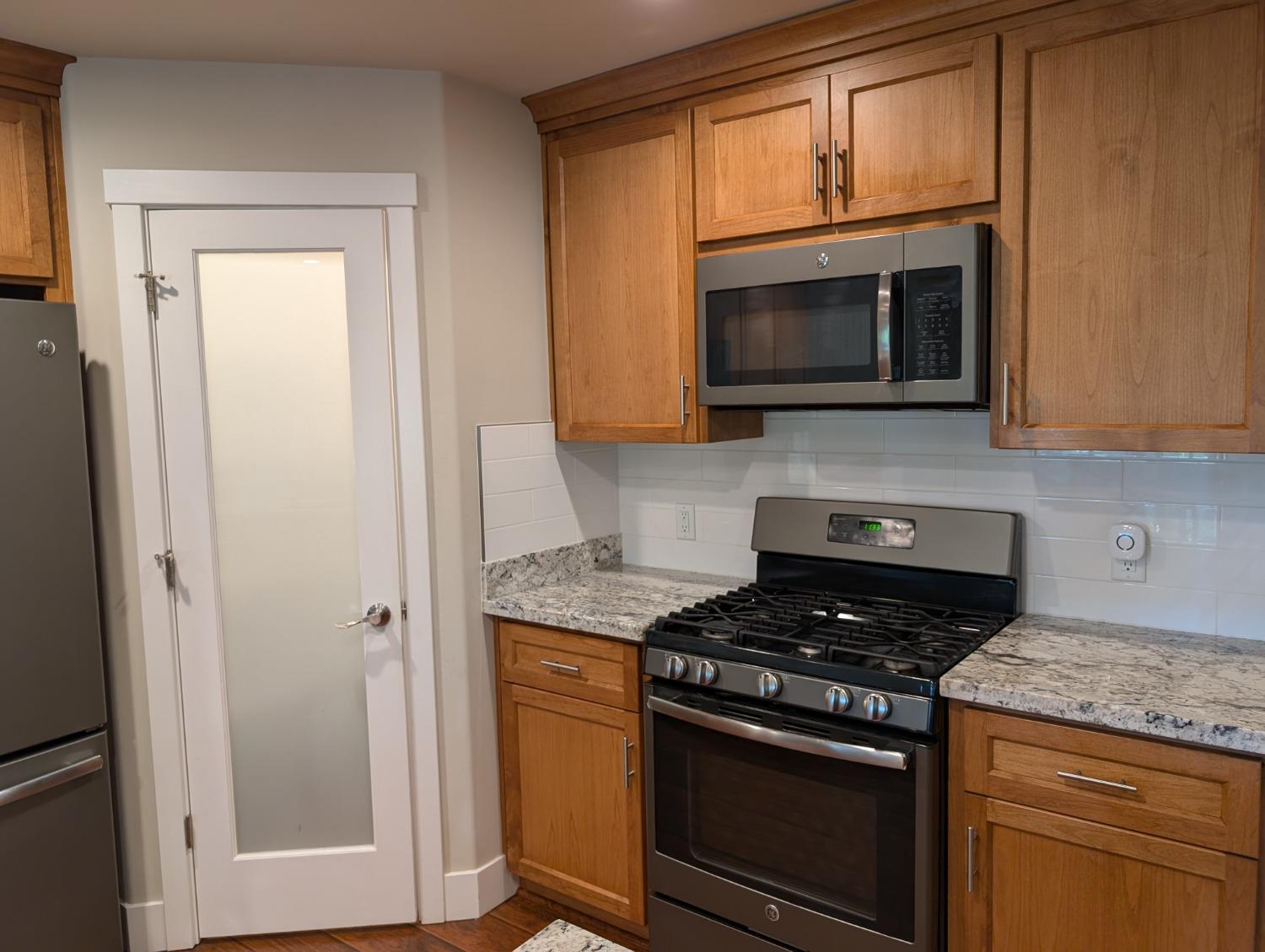 Detail Gallery Image 11 of 62 For 6525 Longridge Ct, Foresthill,  CA 95631 - 3 Beds | 2 Baths