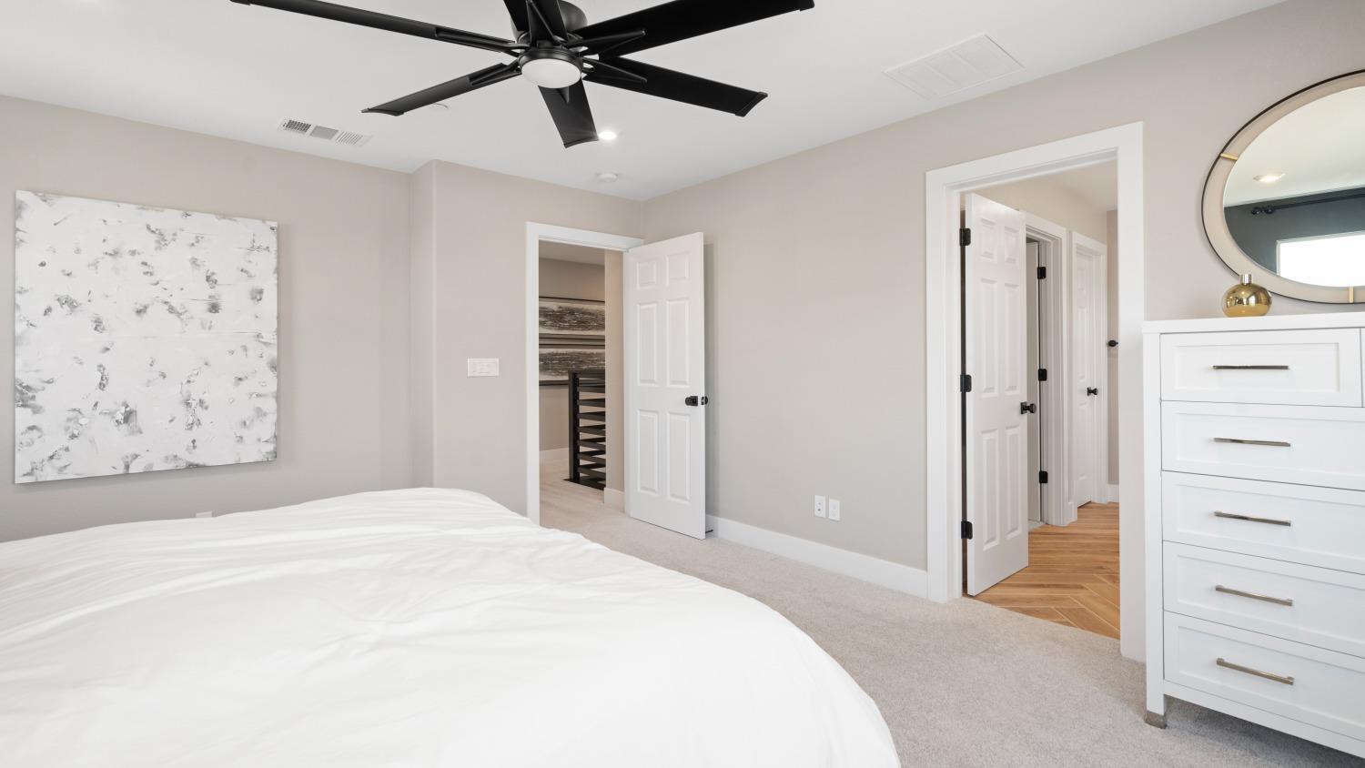 Detail Gallery Image 33 of 41 For 1096 Fiano Pl, Manteca,  CA 95337 - 4 Beds | 3 Baths