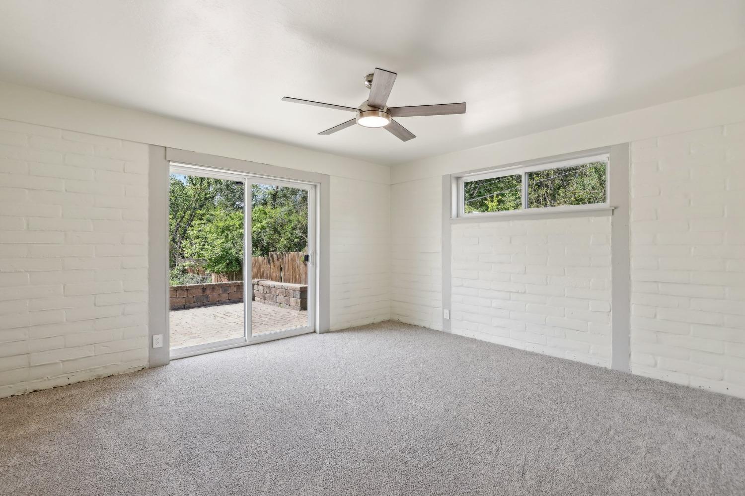 Sutter Avenue, Carmichael, California image 16