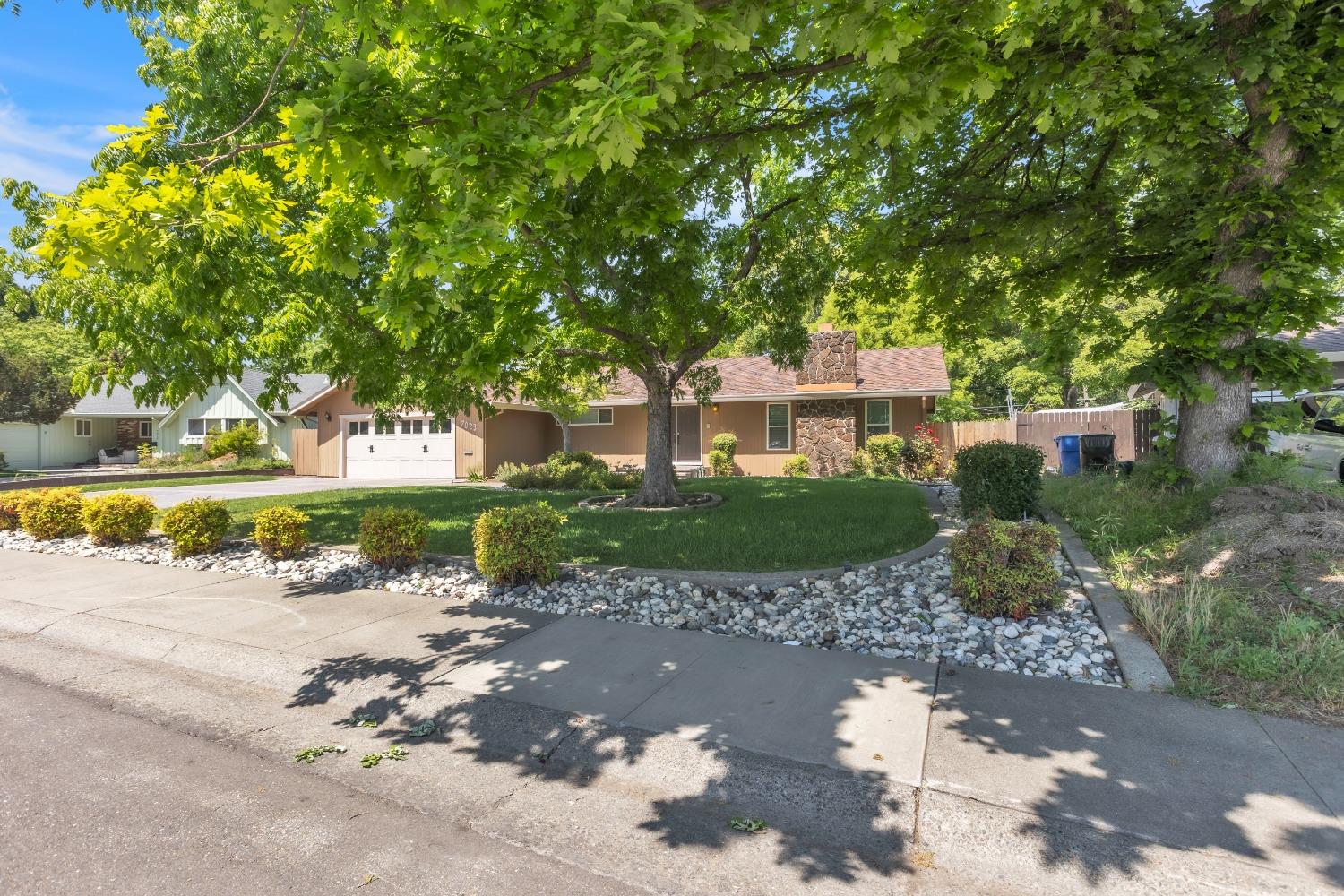 Cromwell Way, Sacramento, California image 7