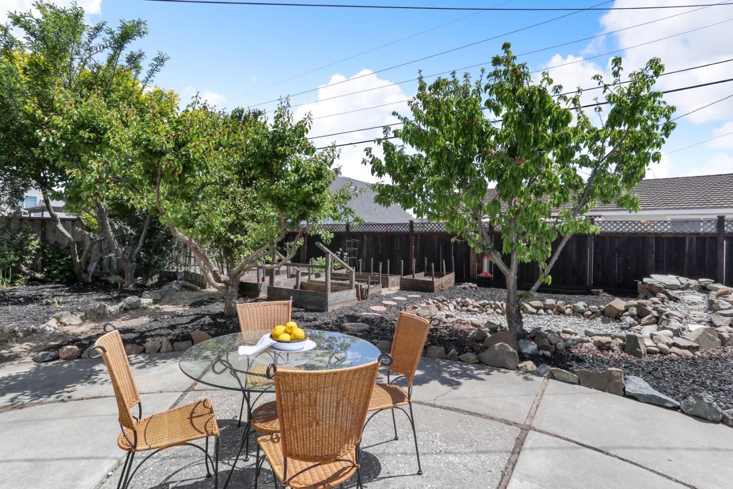 Detail Gallery Image 32 of 33 For 4632 Griffith Ave, Fremont,  CA 94538 - 4 Beds | 2 Baths