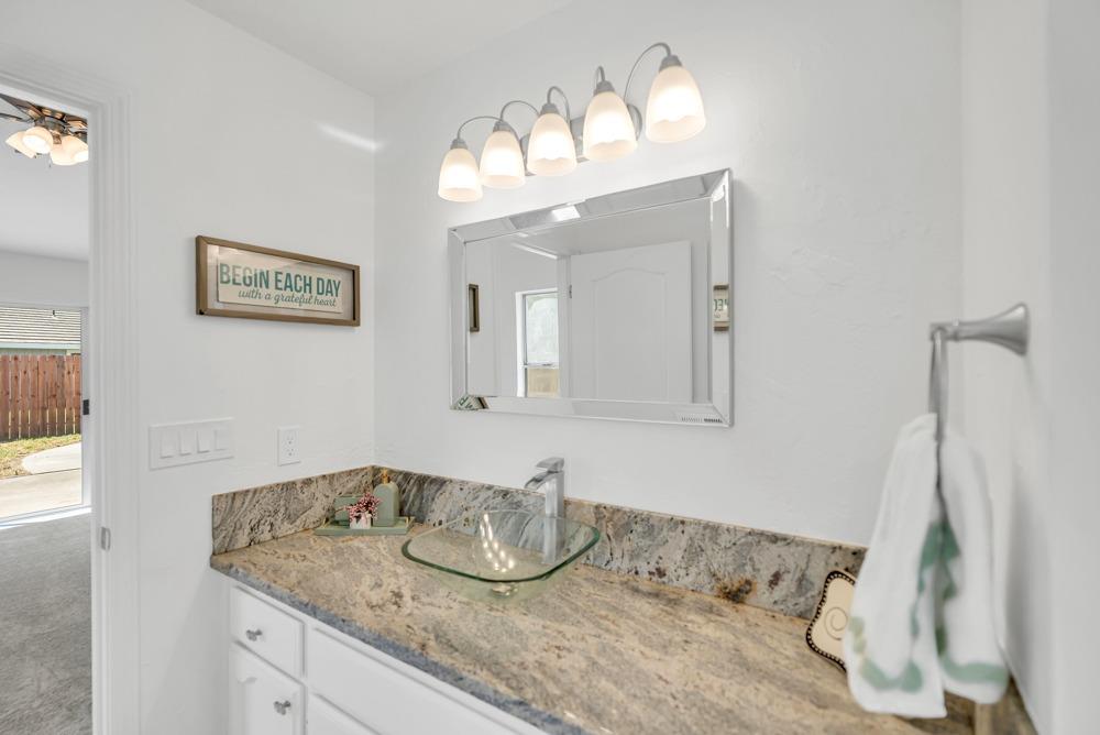 Donald Court, Yuba City, California image 23