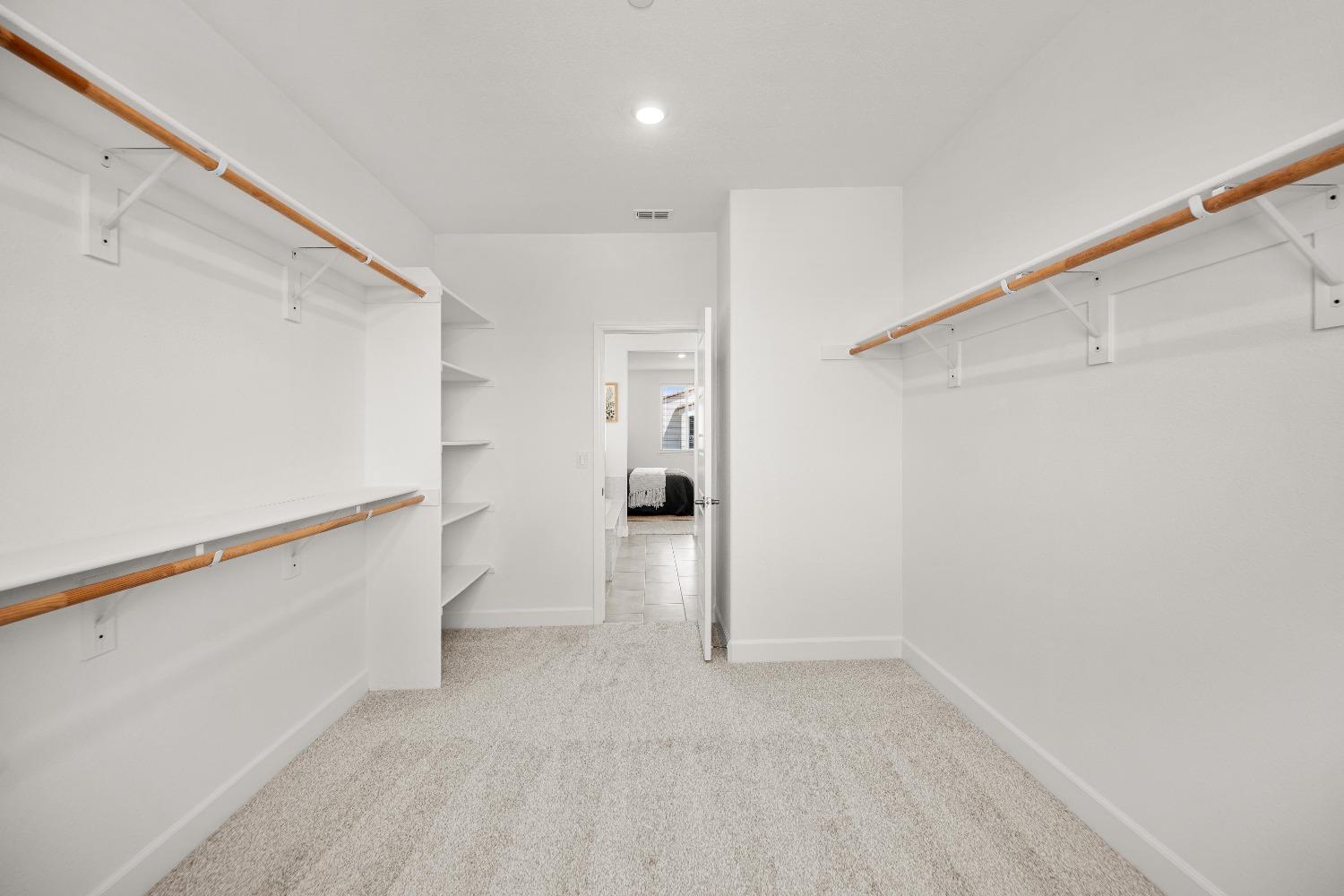 Harveston Way, Sacramento, California image 43