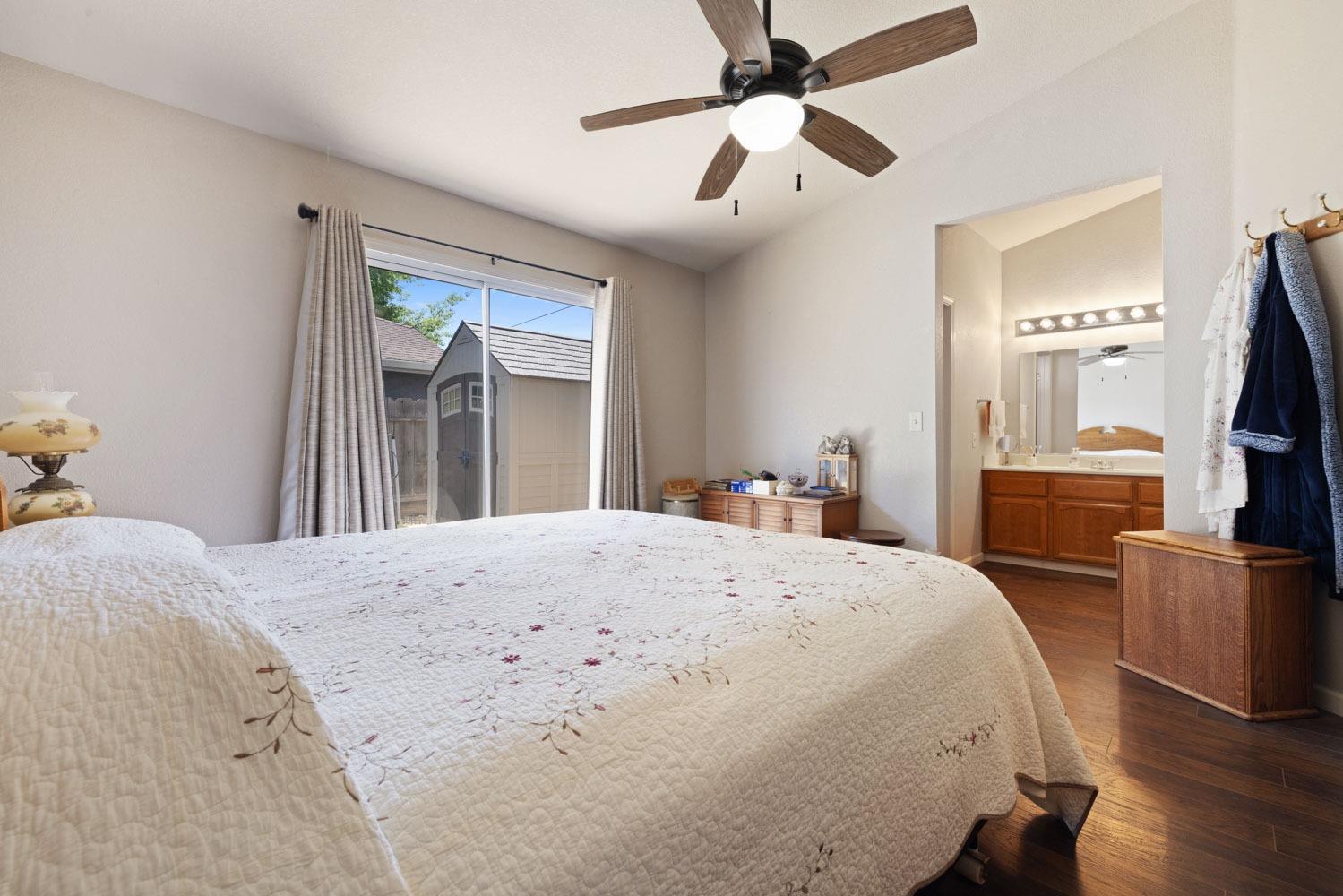 Detail Gallery Image 27 of 33 For 2088 Shadow Park Dr, Turlock,  CA 95380 - 3 Beds | 2 Baths