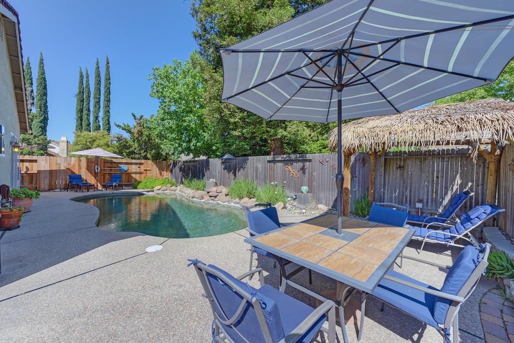 Evergreen Drive, Roseville, California image 40