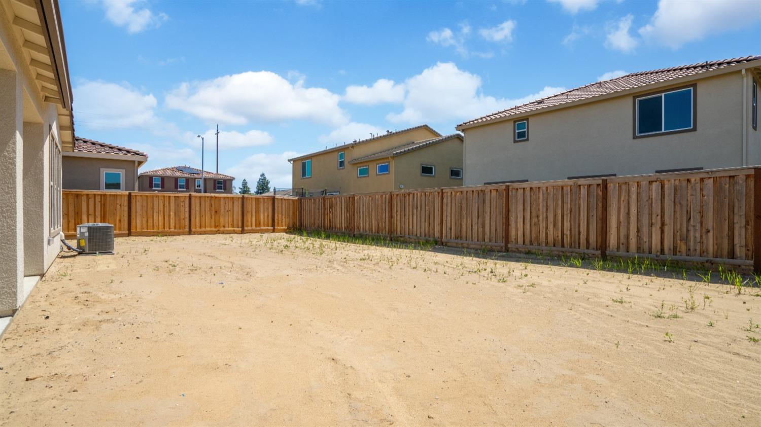 Detail Gallery Image 38 of 41 For 2122 Geneva Way, Manteca,  CA 95337 - 4 Beds | 3 Baths